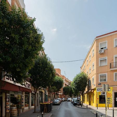 Apartamentos Reformados En Madrid Rio Екстериор снимка