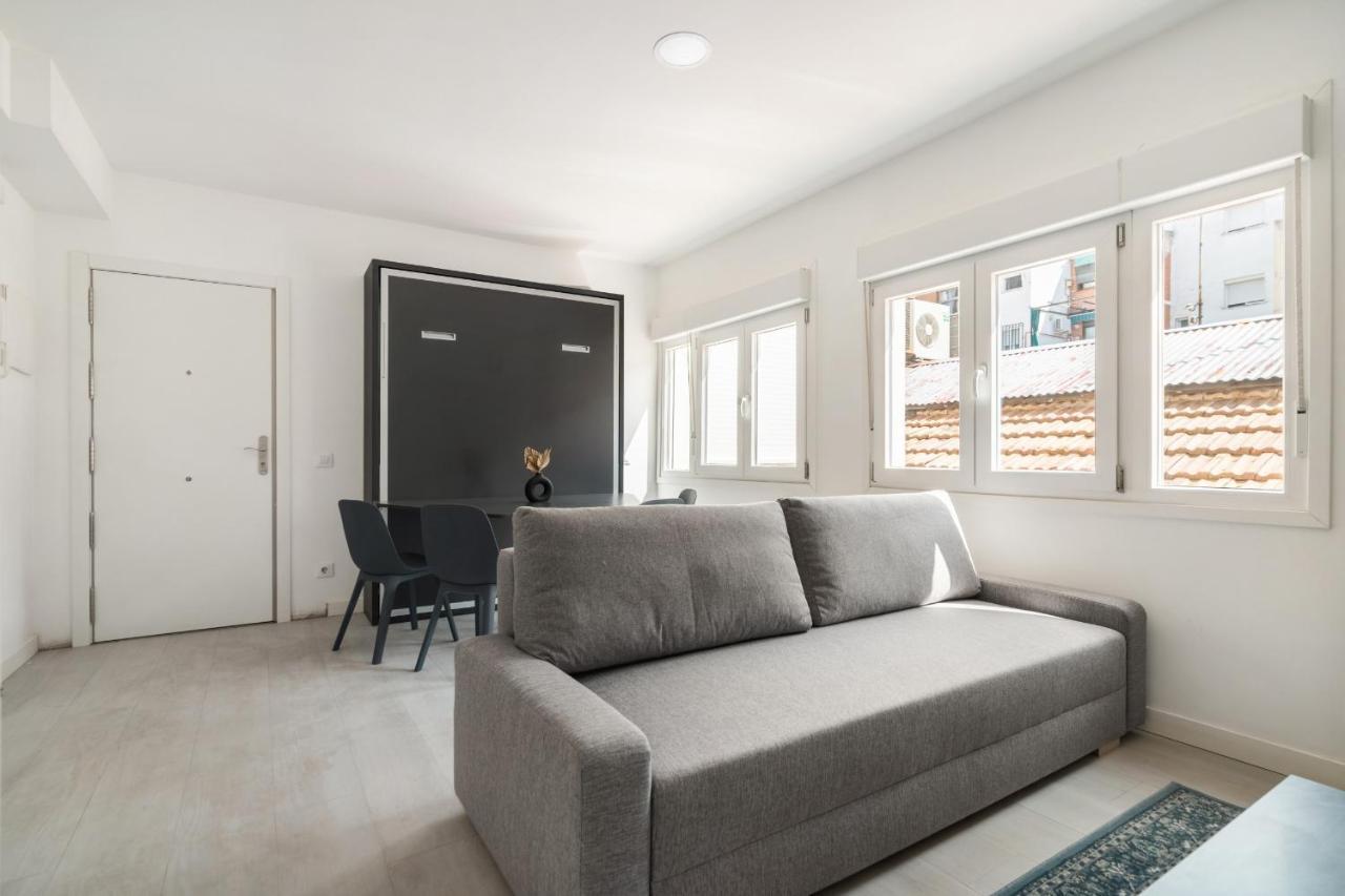 Apartamentos Reformados En Madrid Rio Екстериор снимка