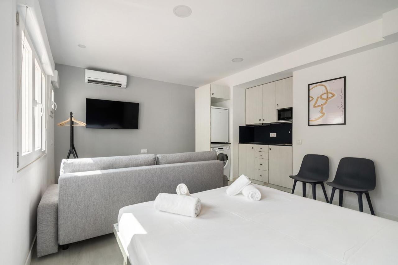 Apartamentos Reformados En Madrid Rio Екстериор снимка