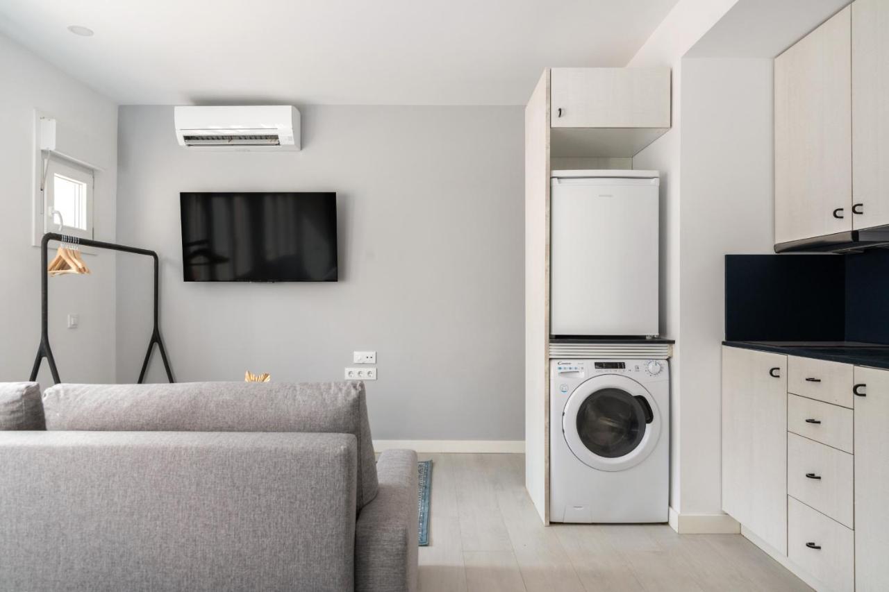 Apartamentos Reformados En Madrid Rio Екстериор снимка