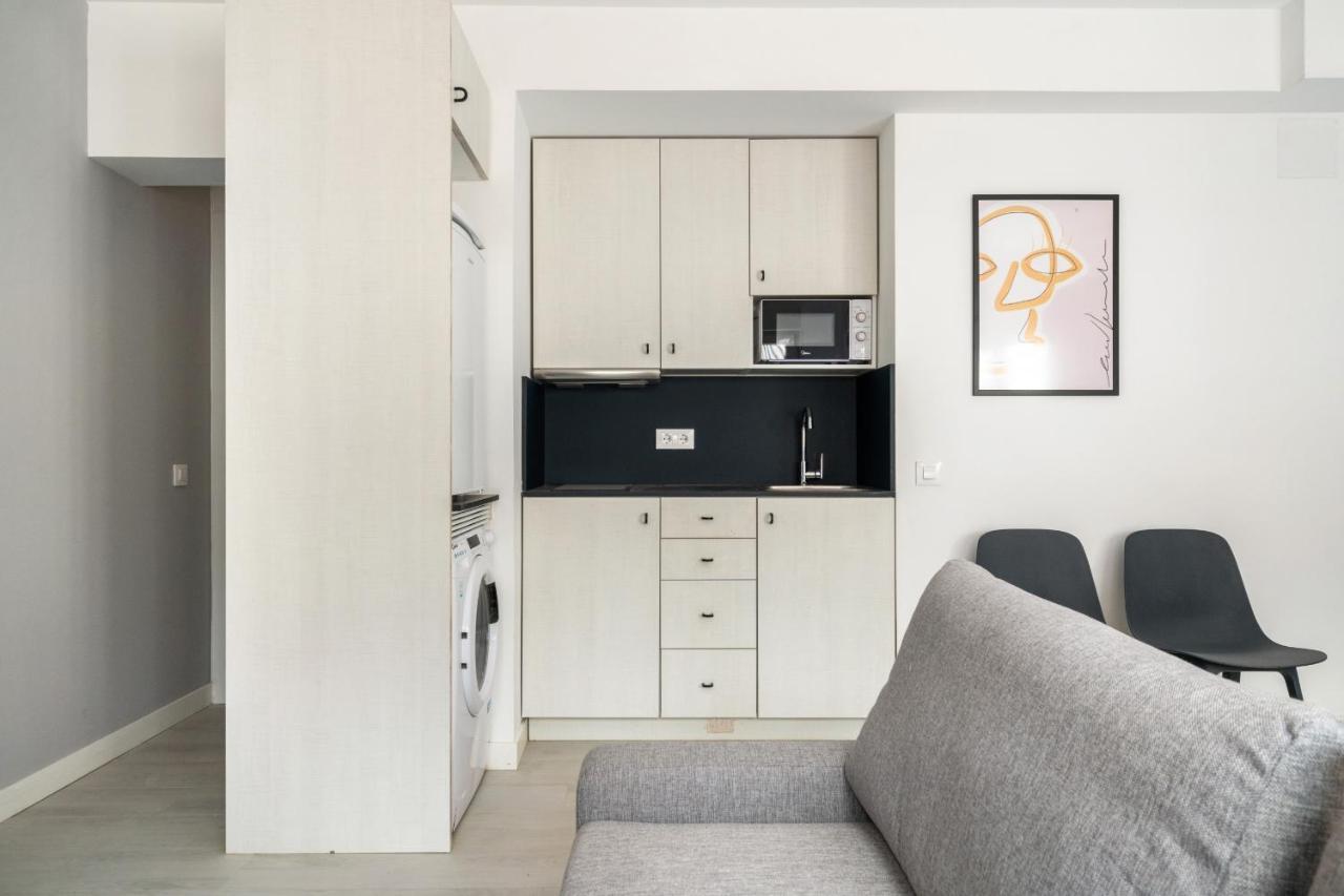 Apartamentos Reformados En Madrid Rio Екстериор снимка