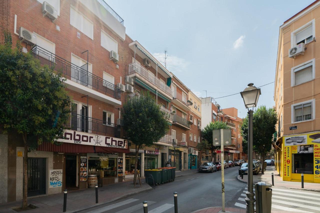 Apartamentos Reformados En Madrid Rio Екстериор снимка