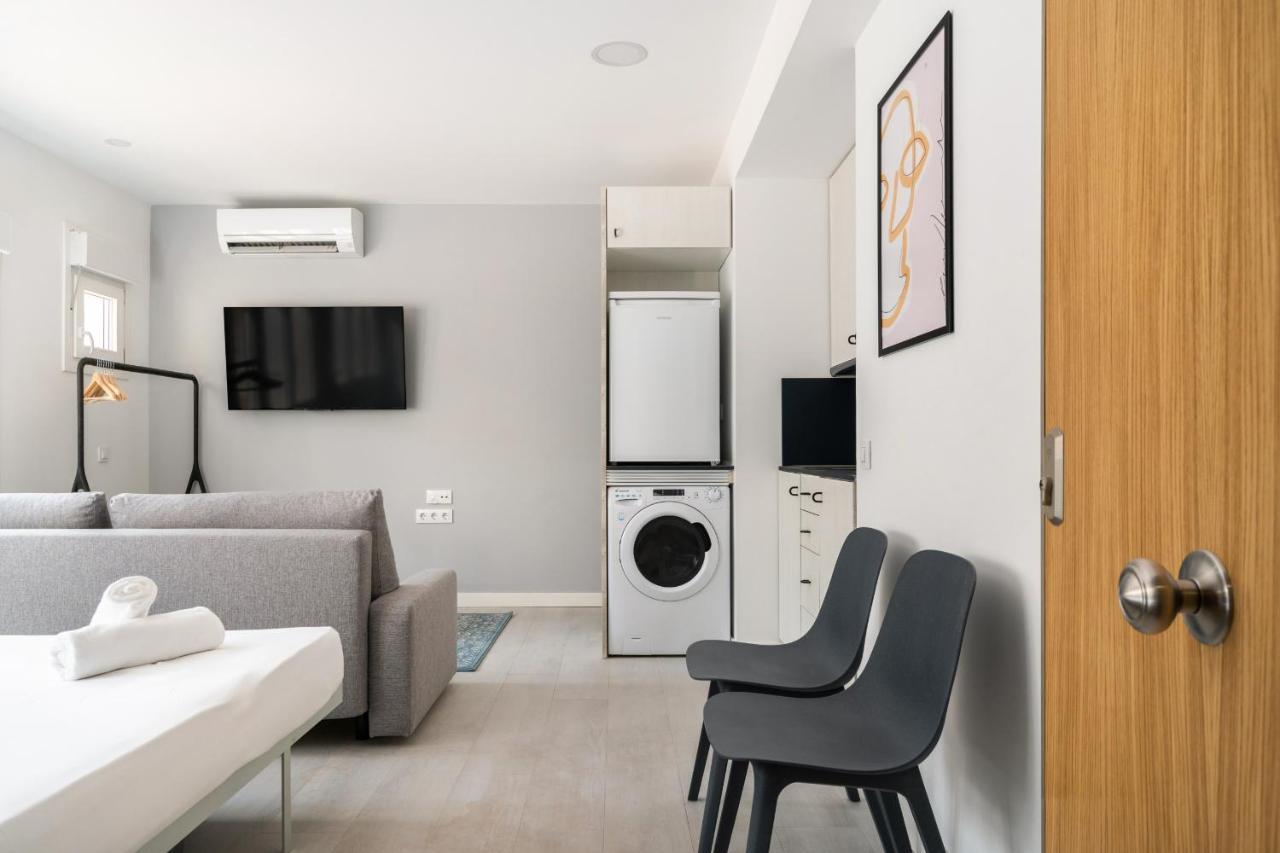 Apartamentos Reformados En Madrid Rio Екстериор снимка