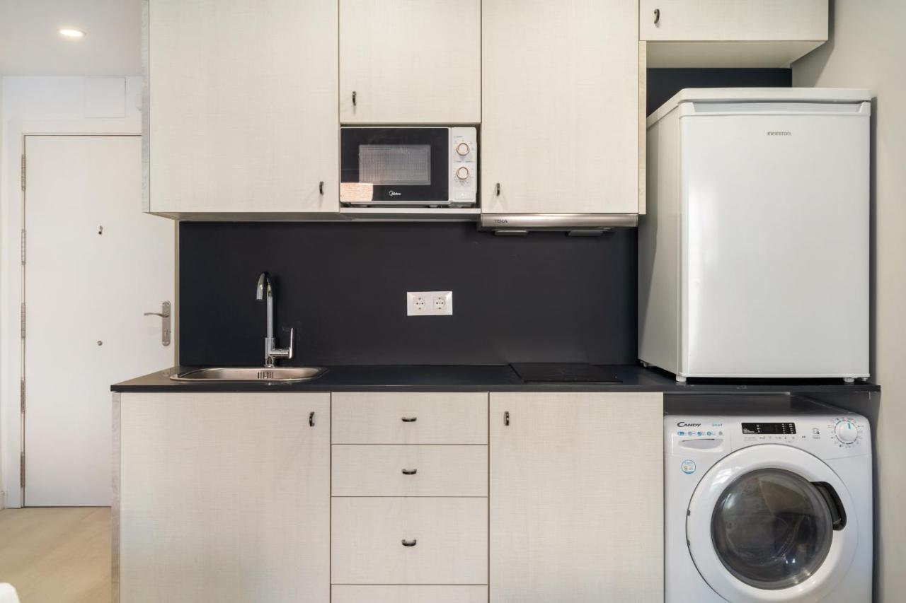 Apartamentos Reformados En Madrid Rio Екстериор снимка