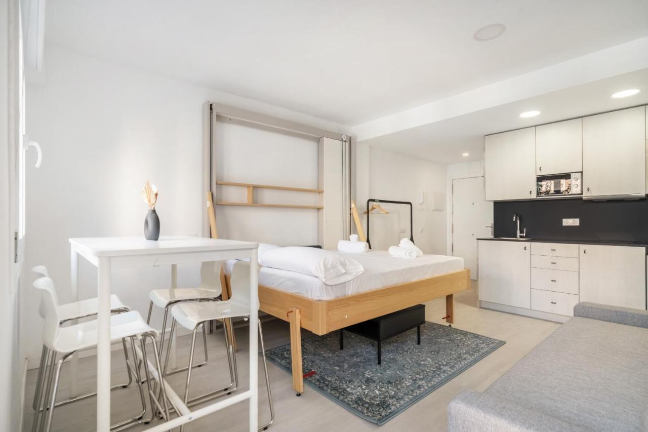 Apartamentos Reformados En Madrid Rio Екстериор снимка