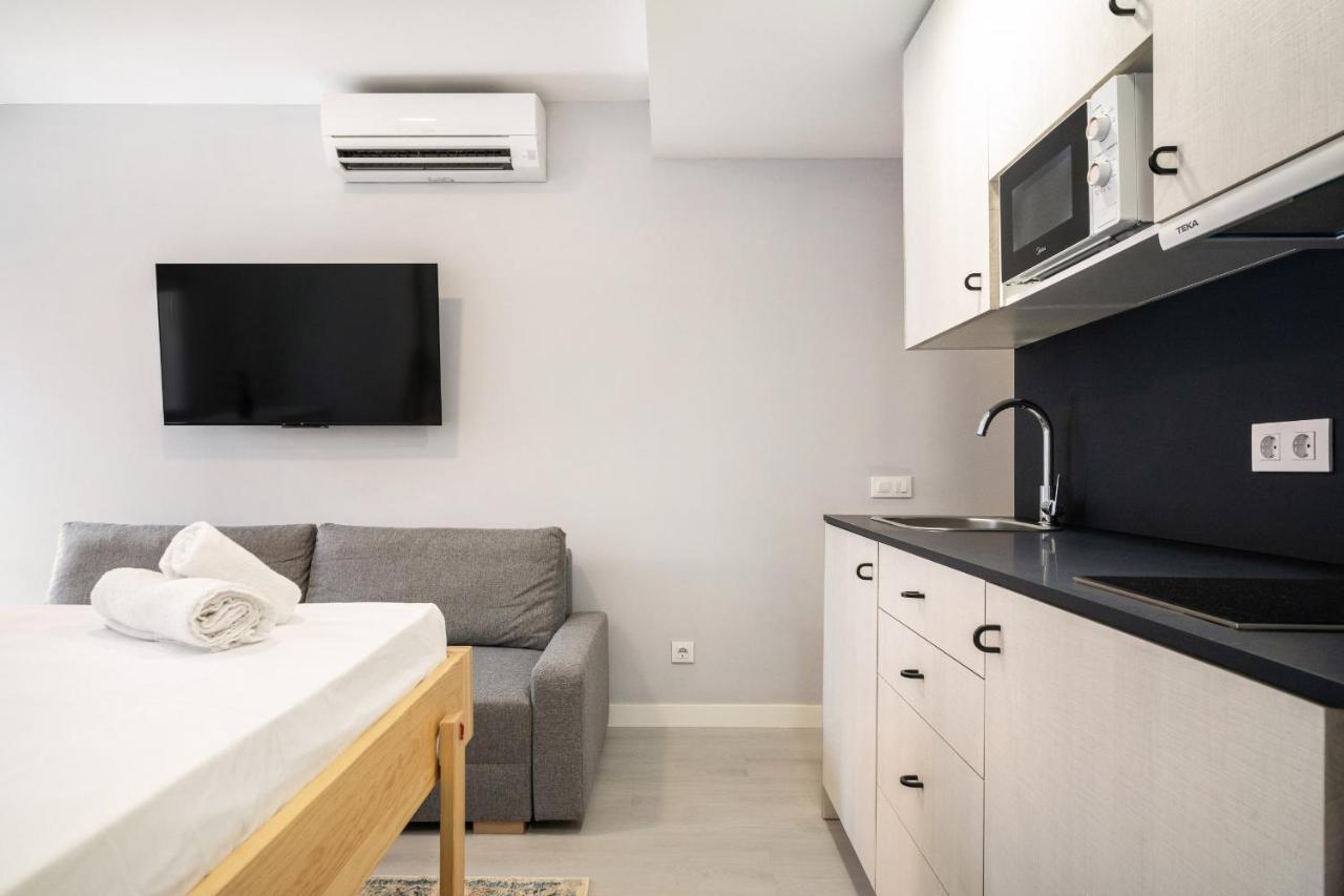 Apartamentos Reformados En Madrid Rio Екстериор снимка